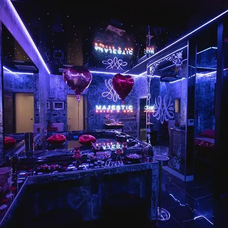 Majestic Bed & Breakfast